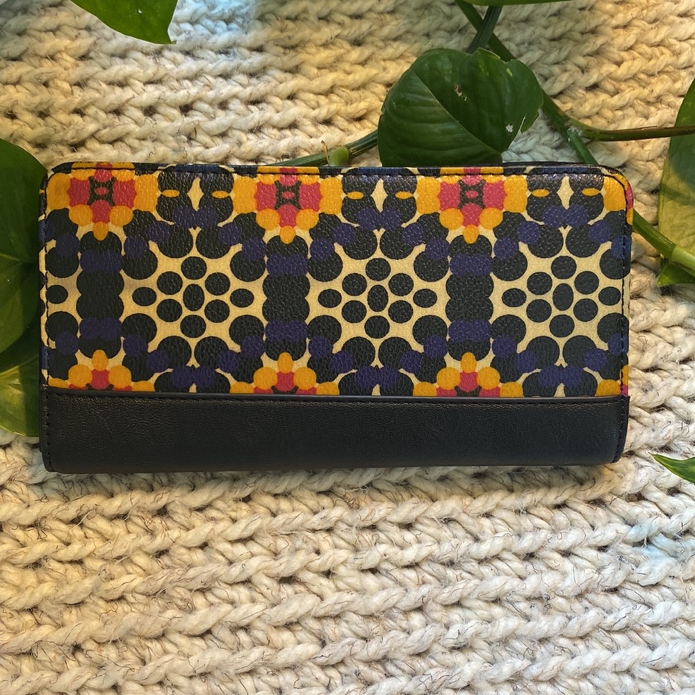 RELIC WALLET 😍 - Picture 4 of 6
